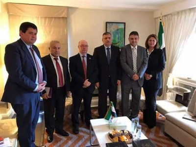 Newyork...Şanda  Opozisyona Nişt&icirc;man&icirc;  bi berpirs&ecirc;n derve re du hevd&icirc;tin kirin